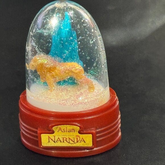 Chronicles of Narnia x Energizer Battery Promotion Aslan Mini Snow Globe, 2015 - Picture 8 of 14